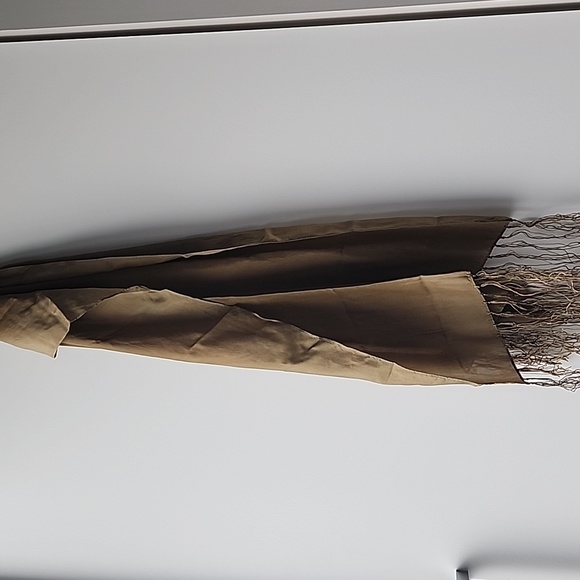 Lauren Ralph Lauren Accessories - Host Pick! Vintage Lauren Ralph Lauren Long Shawl Scarf